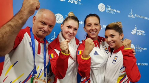 Echipa feminină de tenis de masă a României