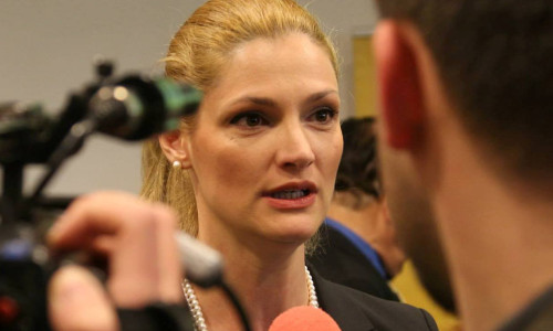 Ramona Mănescu