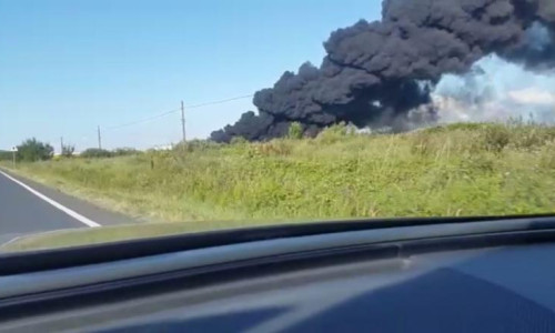 Incendiu la depozit din Bihor