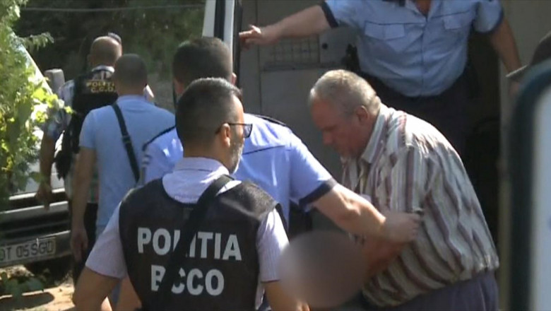 Gheorghe Dincă, luat de polițiști cu duba
