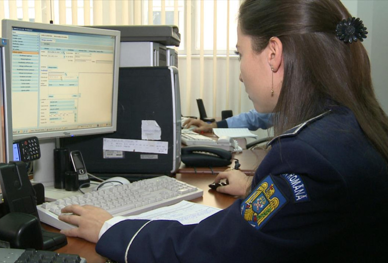 Polițistă de la 112