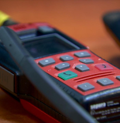 Stație walkie-talkie,Poliție,112