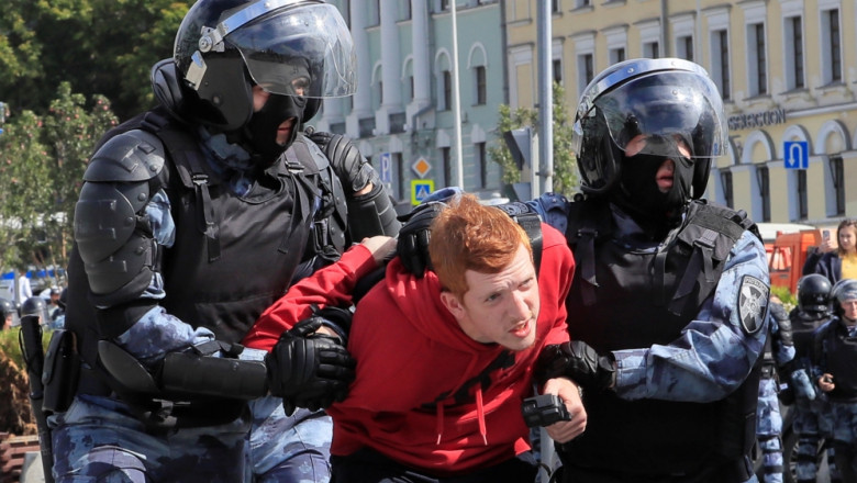 Arestări la proteste în Rusia