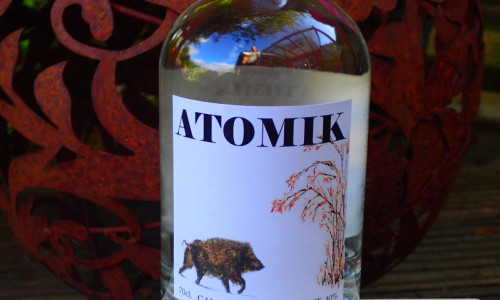 Vodka Atomik, cu apă din zona Cernobîl