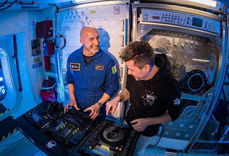 DJ spațial Luca Parmitano