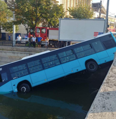autobuz dambovita
