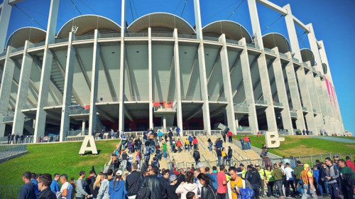 Arena Națională cu suporteri, fotbal