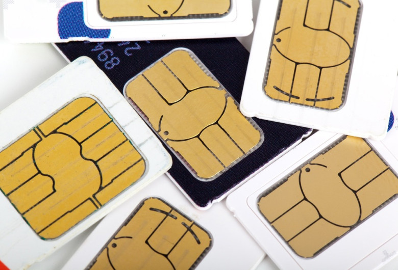Cartele SIM, telefon mobil