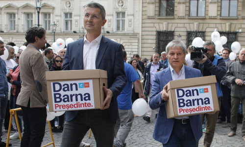 Dan Barna Dacian Ciolos 20190920104009_OGN_4535-01
