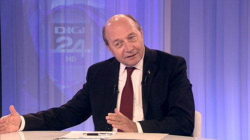 Traian Băsescu, cu sigla Digi24