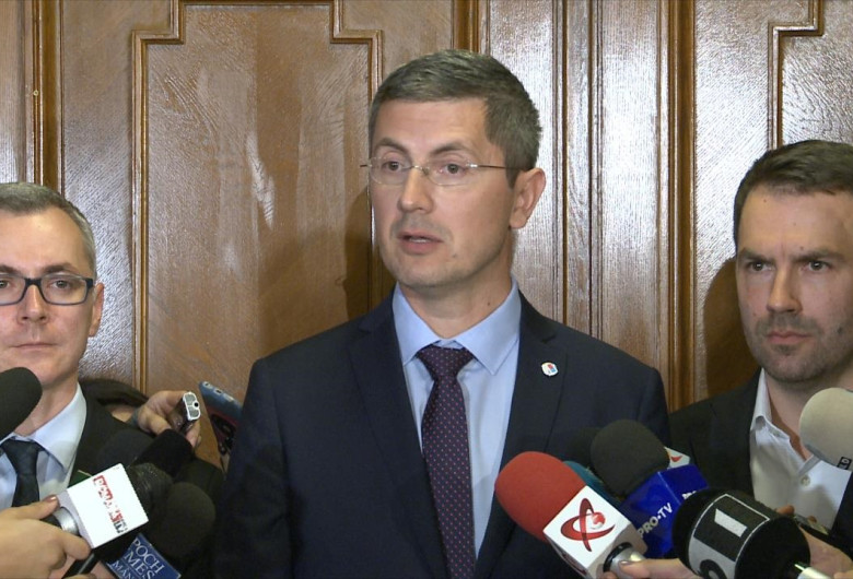 Dan Barna, cu USR-iști