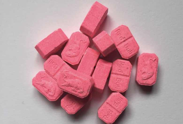 Droguri Ecstasy Red Bull
