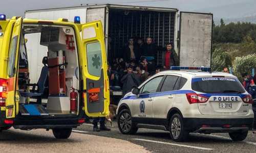 Imigranți descoperiți într-un camion frigorific în Grecia