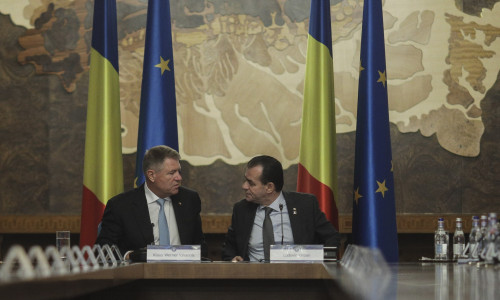 Klaus Iohannis și Ludovic Orban, în ședință de Guvern