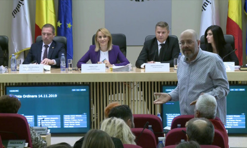 Circ la Primăria Capitalei