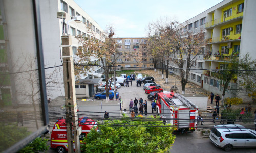 EVACUARE BLOC SOCIAL