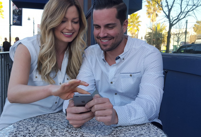 Cumpărături cu telefonul mobil, smartphone