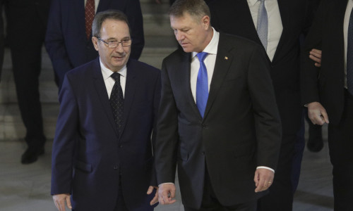 Klaus Iohannis cu Valer Dorneanu, la CCR