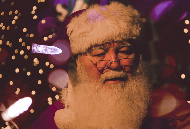 father-christmas-1149928_1920