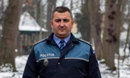 Polițist MAI