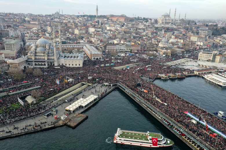 miting istanbul