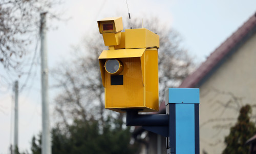 04.10.2023,Wroclaw,,Poland,,The,Yellow,Speed,Camera,Takes,Pictures,Of