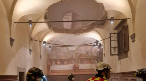 30 de persoane au fost rănite după ce podeaua unei săli dintr-un restaurant s-a prăbuşit în timpul unei nunţi/ Foto: X