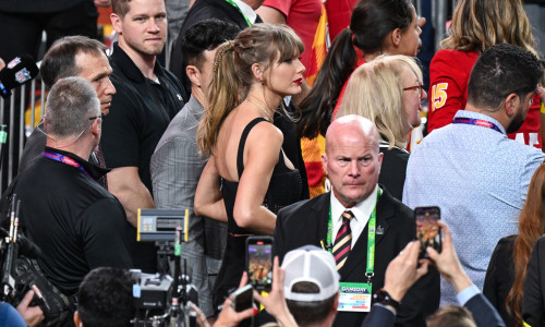 San Francisco 49ers v Kansas City Chiefs - Super Bowl LVIII - Allegiant Stadium