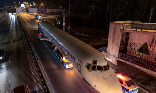 avion casa de vacanta