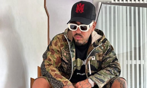 Lady Gaga as Harley Quinn sings and dances while filming 'Joker 2' on the iconic Joker stairs in New York