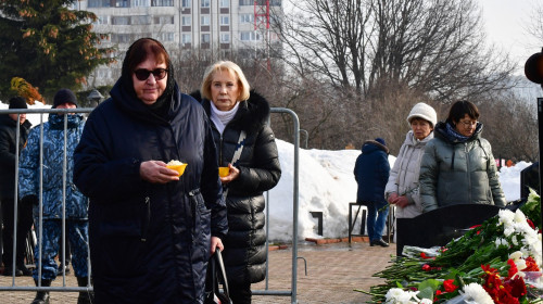 mama lui aleksei navalnii (2)