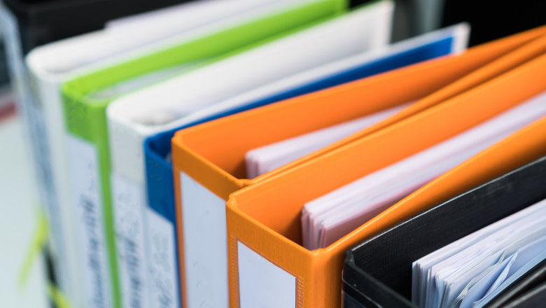 Document,Binder,File,Folders,Stack,On,Office,Desk,In,Organization