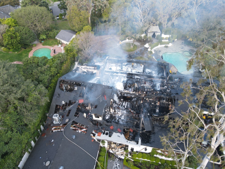 *EXCLUSIVE* Cara Delevingne's Los Angeles home catches fire