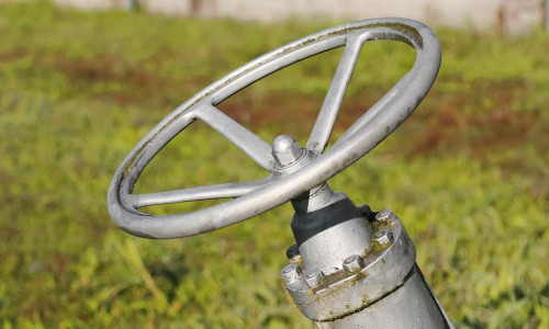 Large,Circular,Valve,Actuator,For,Underground,Pipelines,In,Multi-utility,Industrial