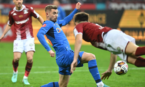 Andrei IonuĂ�â€ş Pandele in meciul de fotbal dintre Rapid Bucuresti si FCSB, din cadrul Superligii Superbet, desfasurat pe