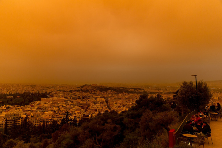 GREECE ATHENS DUST