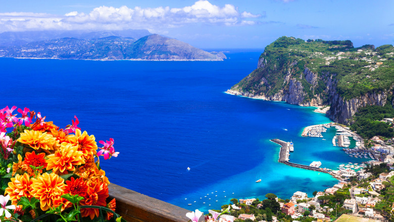 Italian,Summer,Holidays,-,Beautiful,Capri,Island,,Campania,,Italy