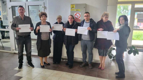 Protest spontan al angajaţilor de la Registrul Comerţului / Foto: News.ro