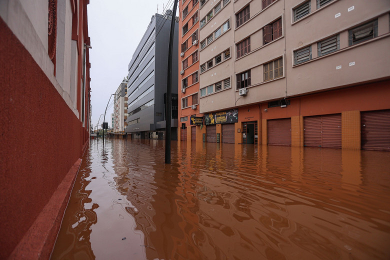 RAINS IN RS - PORTO ALEGRE