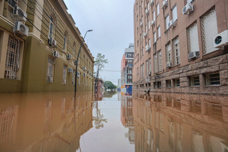 RAINS IN RS - PORTO ALEGRE