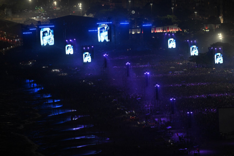 Cel mai mare concert al Madonnei a transformat plaja Copacabana din Rio de Janeiro într-un imens ring de dans (3)