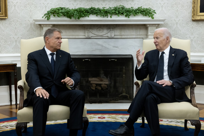 Klaus Iohannis și Joe Biden, întrevedere în Biroul Oval de la Casa Albă / Foto: Profimedia