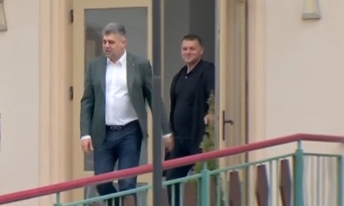 Actorul Florin Piersic, vizitat la spital de premierul Marcel Ciolacu şi de ministrul Sănătăţii Alexandru Rafila / Credit foto: News.ro
