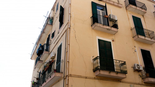 Italy: Campi Flegrei, the day after the tremors - News