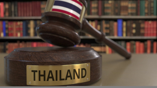 Tribunal Thailanda/ Shutterstock