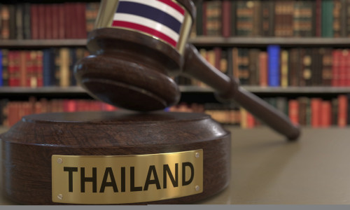 Tribunal Thailanda/ Shutterstock