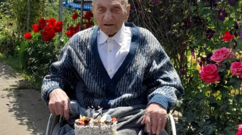 Cel mai bătrân român a împlinit 111 ani