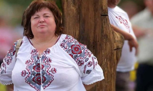 Facebook Ansamblul folcloric Mlădițe codaestene