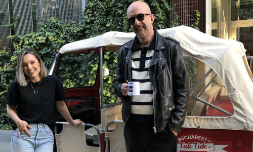 tuktuk digifm