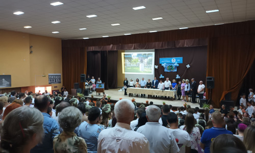 Discurs neașteptat ținută de o elevă din Arad (1)